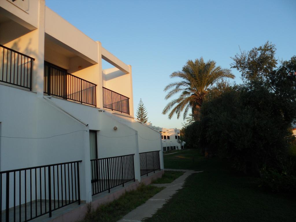 Kkaras Hotel 3 Star Айя-Напа Екстер'єр фото