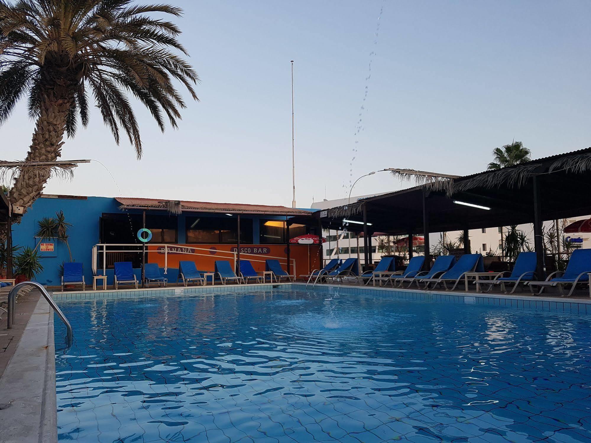 Kkaras Hotel 3 Star Айя-Напа Екстер'єр фото