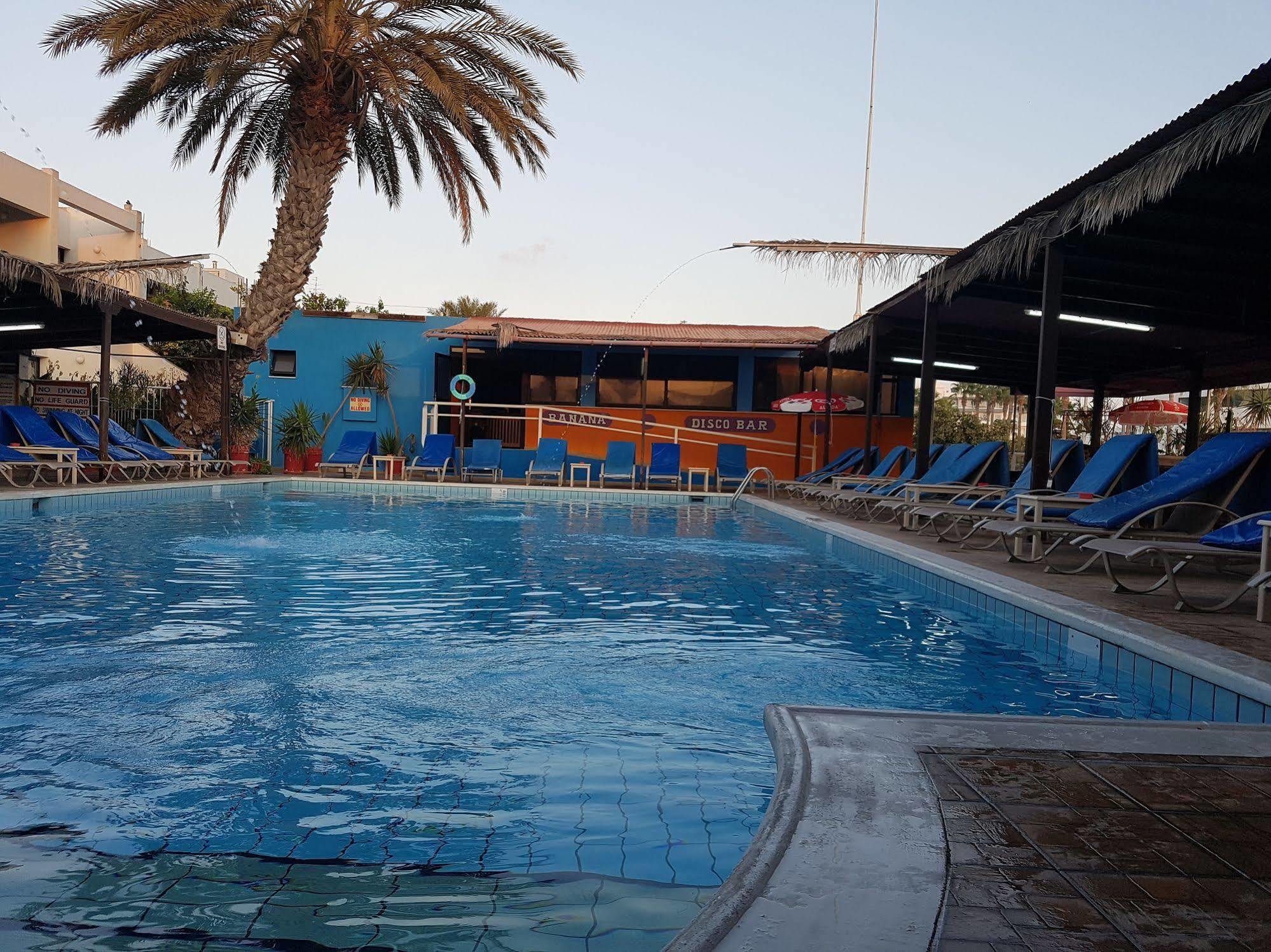 Kkaras Hotel 3 Star Айя-Напа Екстер'єр фото