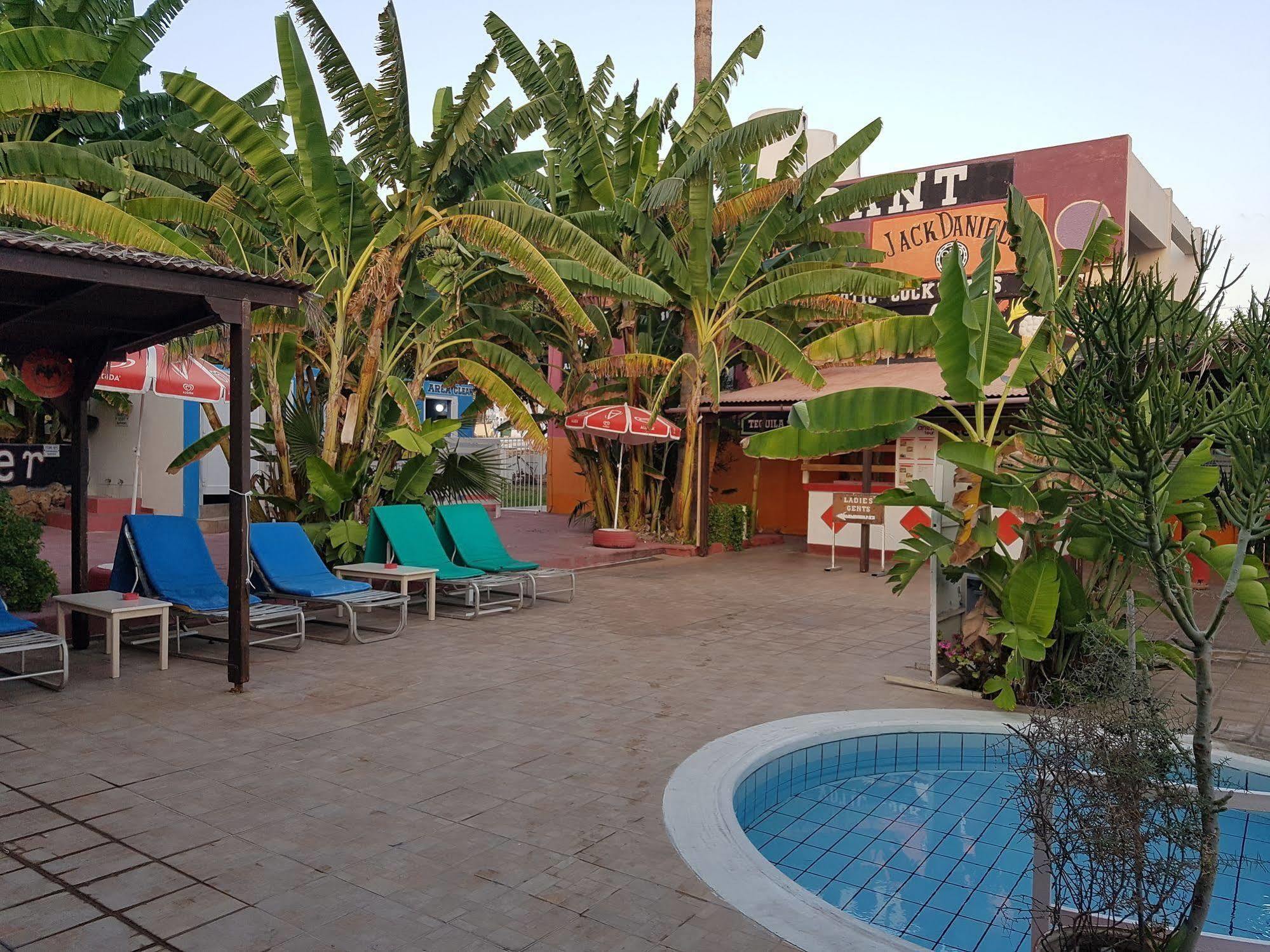 Kkaras Hotel 3 Star Айя-Напа Екстер'єр фото