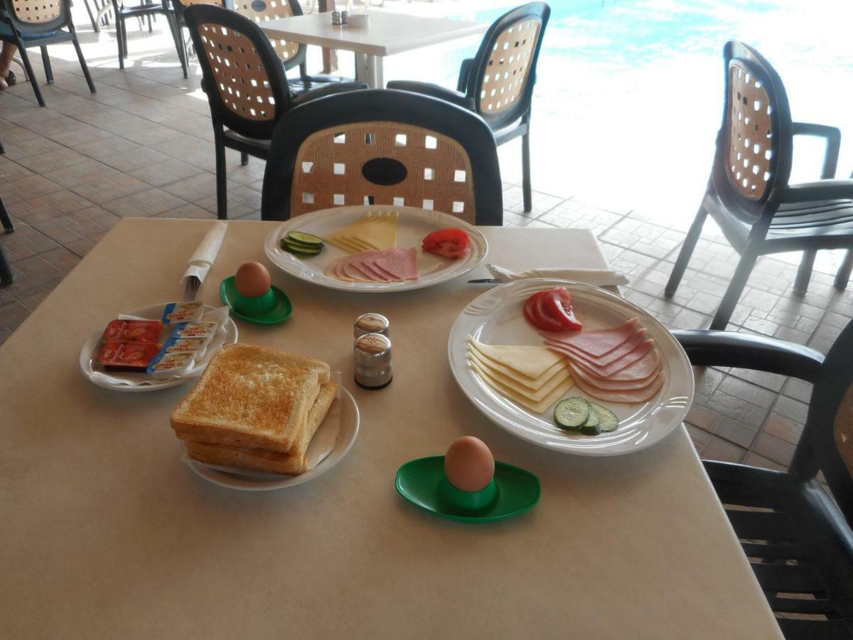 Kkaras Hotel 3 Star Айя-Напа Екстер'єр фото